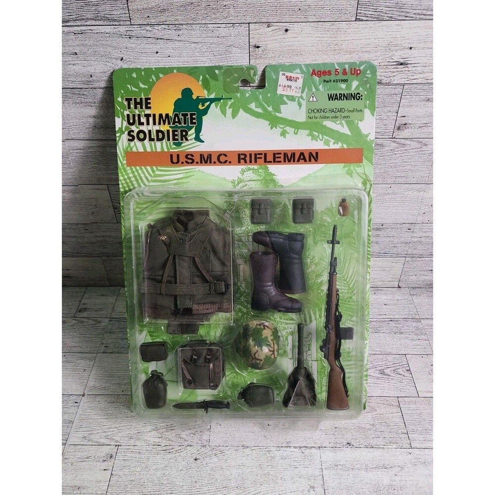 NEW 21st Century Toys Ultimate Soldier USMC Rifleman Weapons Set Vintage 1997